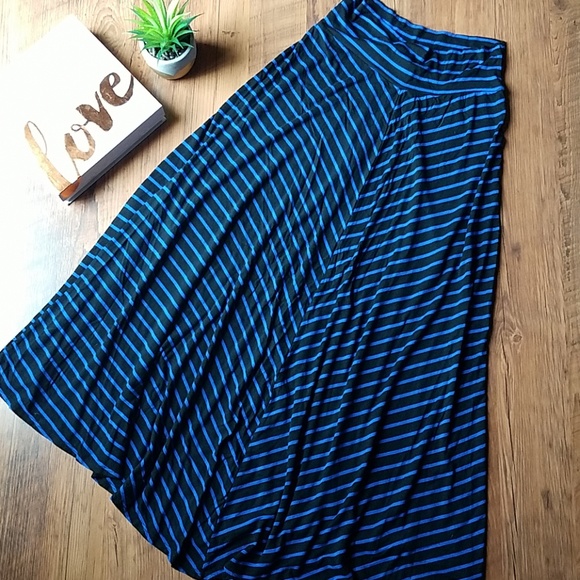 AB Studio Dresses & Skirts - 💕 AB Studio Striped Maxi Skirt 💕